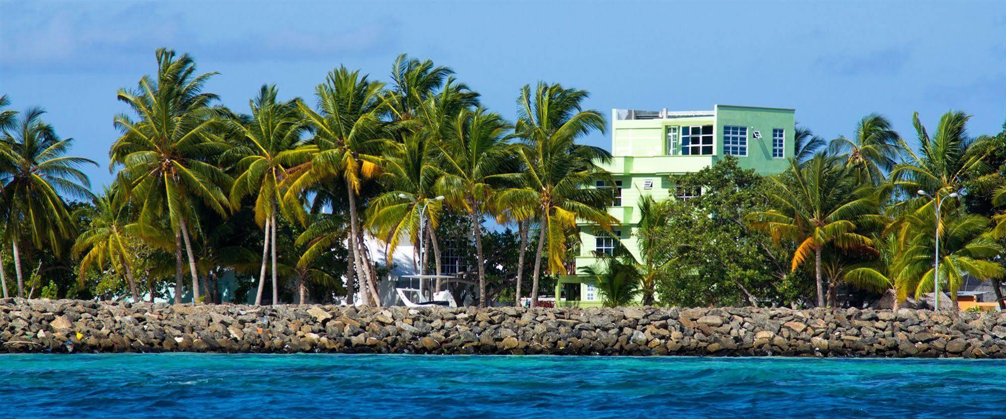 Leisure Boutique Hotel Maafushi Exterior photo